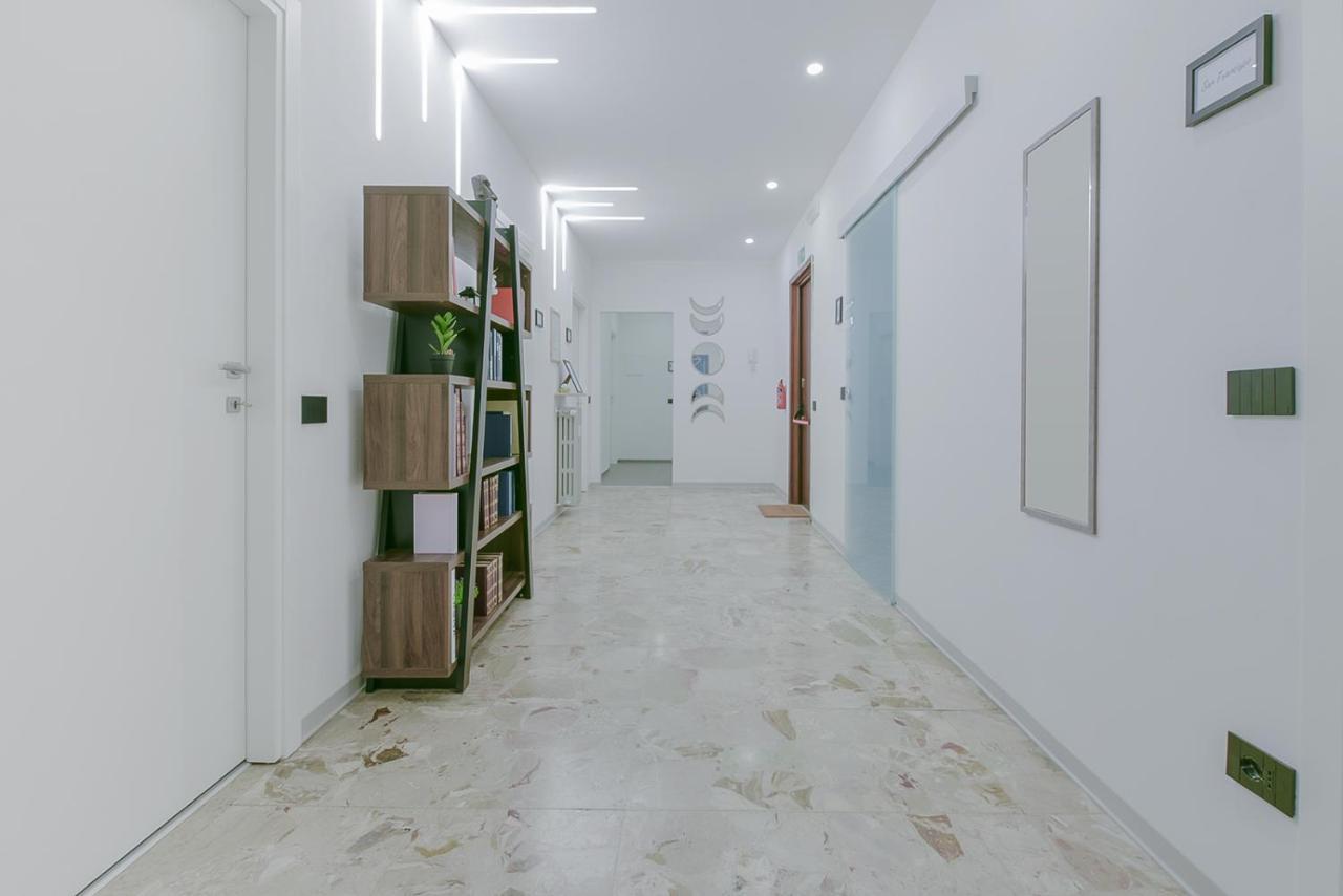 Alle Porte Del Centro - Guest House - Reggio Emilia - Ingresso Centro Storico - Parcheggio Gratuito المظهر الخارجي الصورة